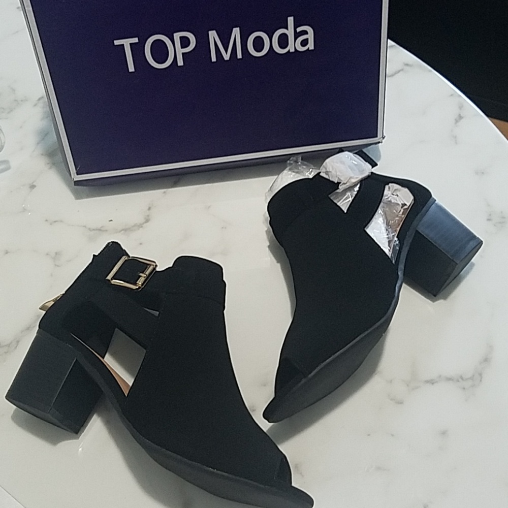 Top Moda Black Peep Toe Vivi Bootie